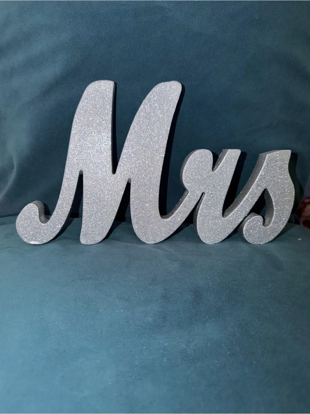 Silver Glitter 'Mr & Mrs' Wedding Sign Set